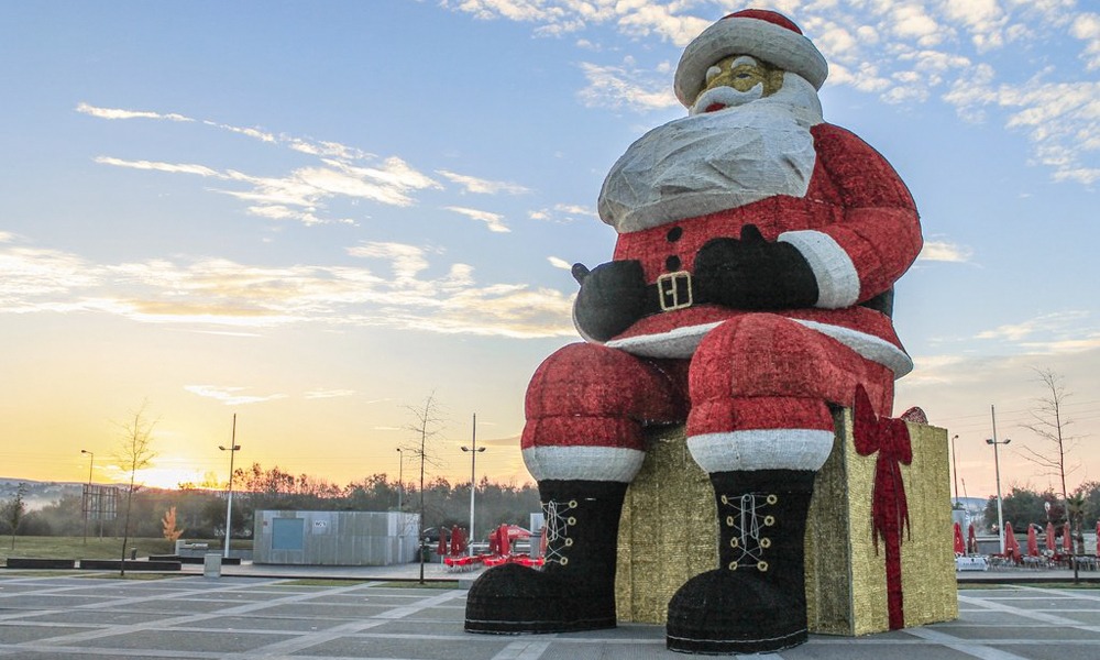 Está de regresso a Águeda o maior e mais pequeno Pai Natal do mundo